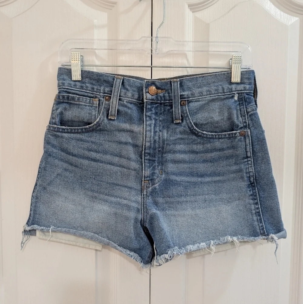 Madewell features size